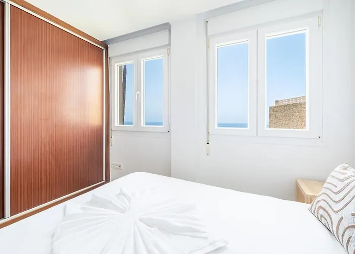 Pirita Oceanfront & Terrace *