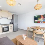 Pirita Oceanfront & Terrace *