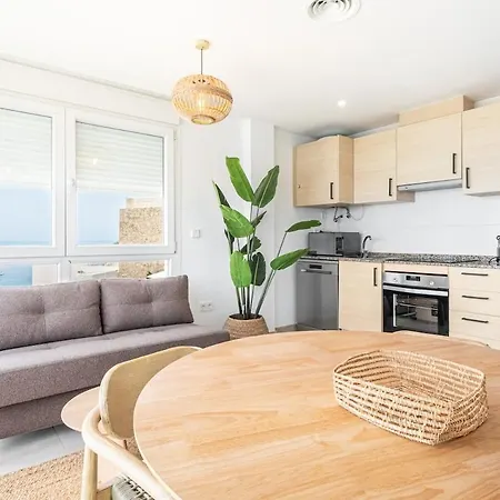Pirita Oceanfront & Terrace *